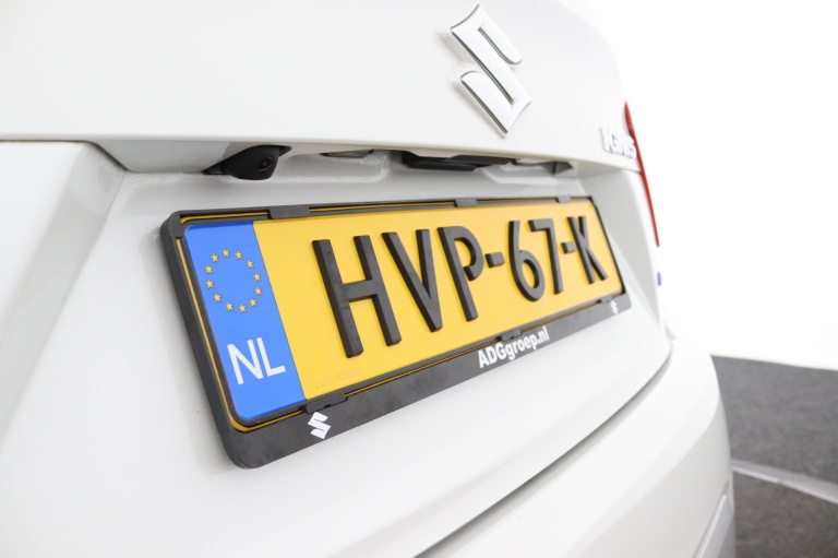 Suzuki Ignis - 1.2 Smart Hybrid Select 37