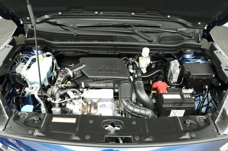 Suzuki S-Cross - 1.4 Boosterjet Style Smart Hybrid 32