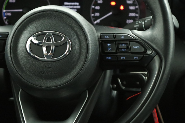 Toyota Yaris - 1.5 Hybrid Active 19