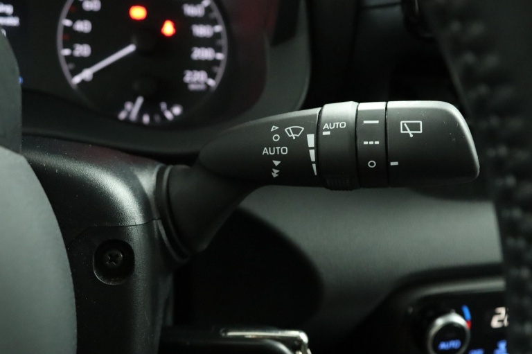 Toyota Yaris - 1.5 Hybrid Active 30
