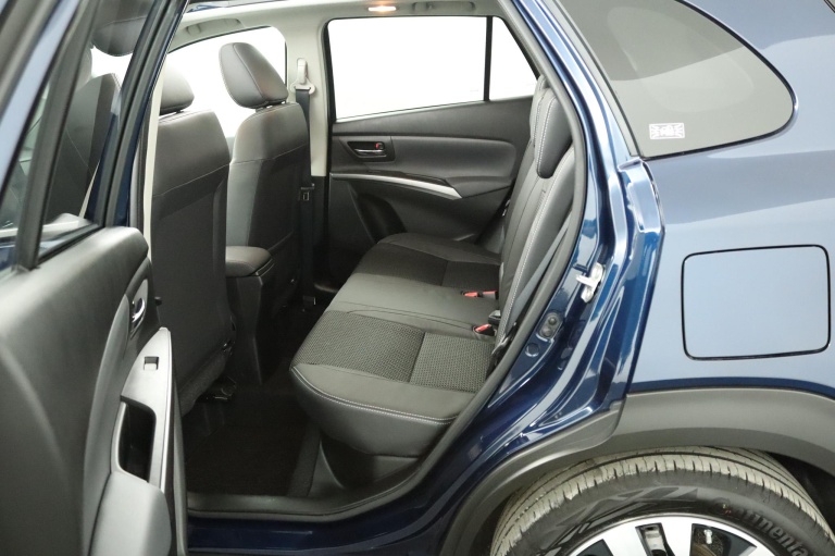 Suzuki S-Cross - 1.5 Hybrid Style 17