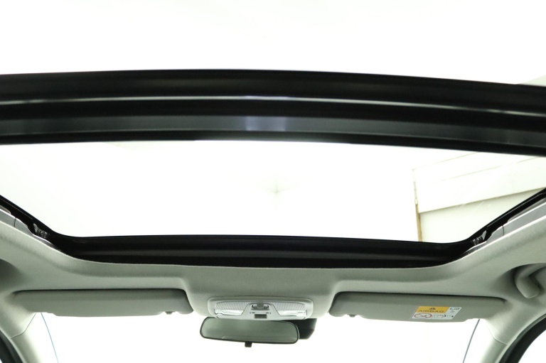 Suzuki S-Cross - 1.5 Hybrid Style 32