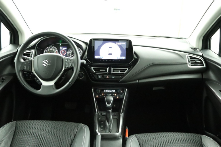 Suzuki S-Cross - 1.5 Hybrid Style 4
