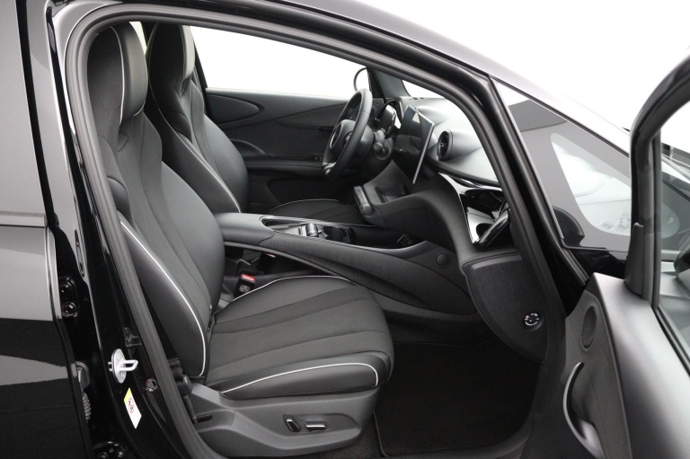 BYD DOLPHIN - Design 60.4 kWh 22