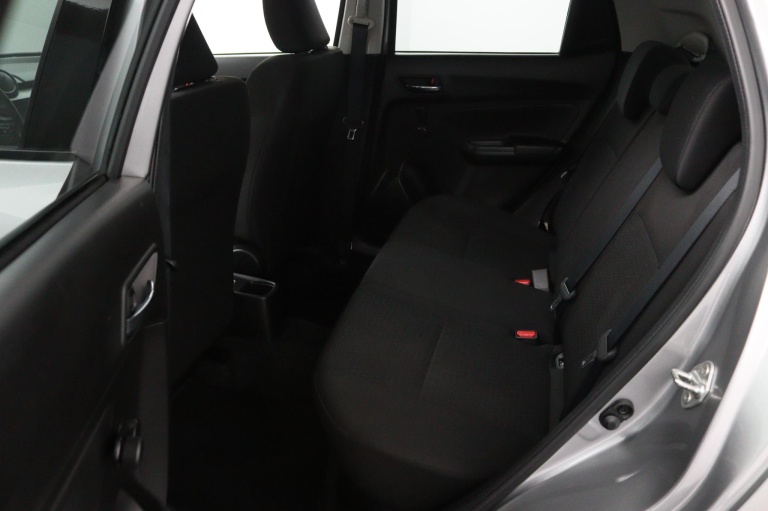Suzuki Swift - 1.2 Select Smart Hybrid 12