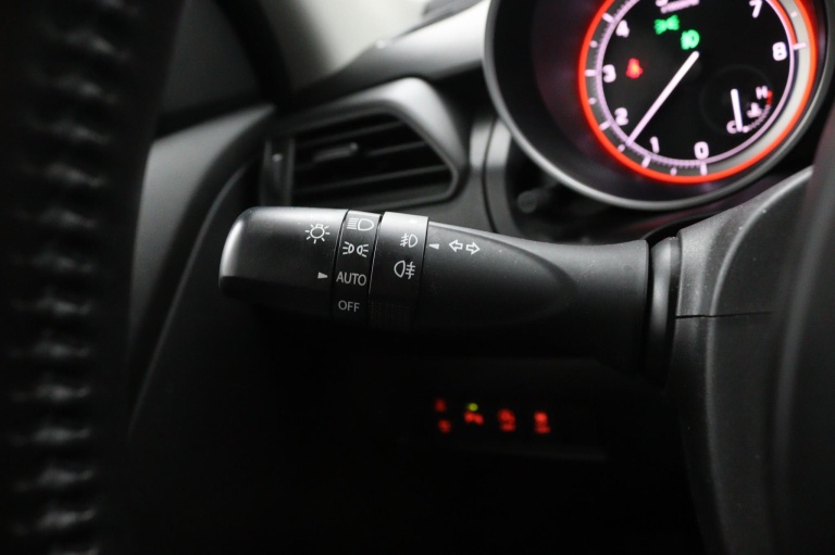 Suzuki Swift - 1.2 Select Smart Hybrid 22