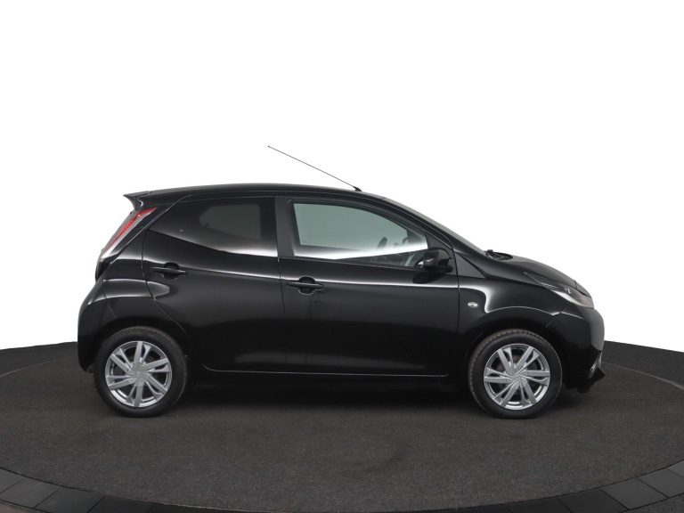 Toyota Aygo - 1.0 VVT-i x-sport 13