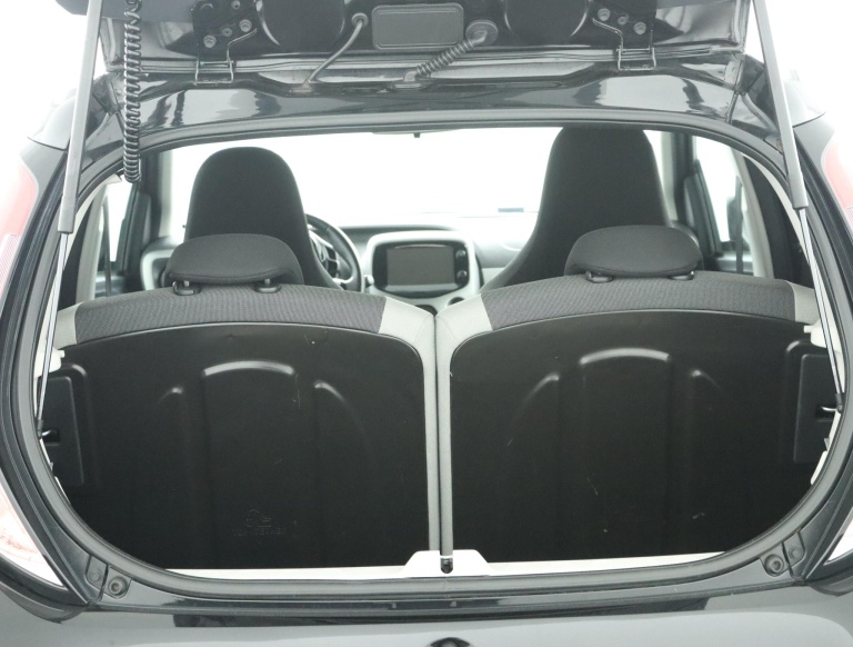 Toyota Aygo - 1.0 VVT-i x-sport 23
