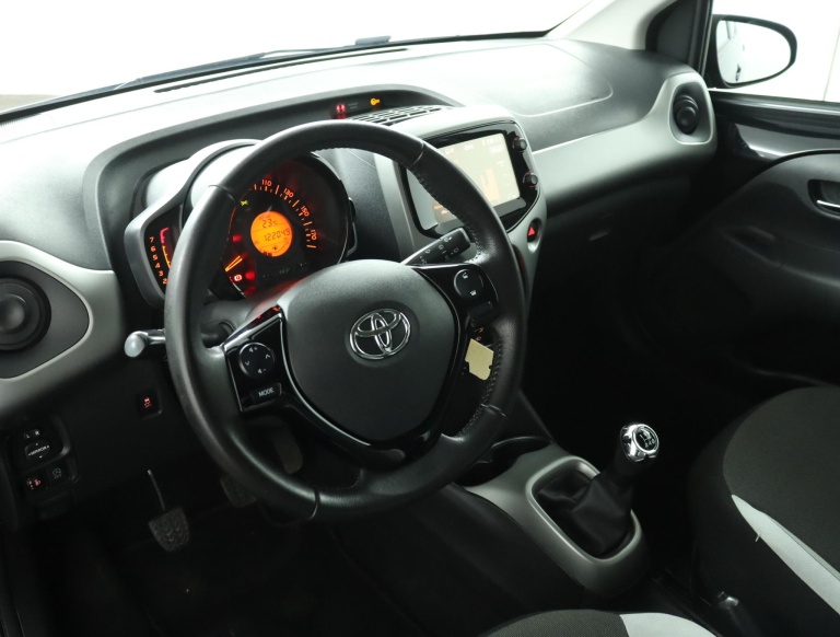 Toyota Aygo - 1.0 VVT-i x-sport 48