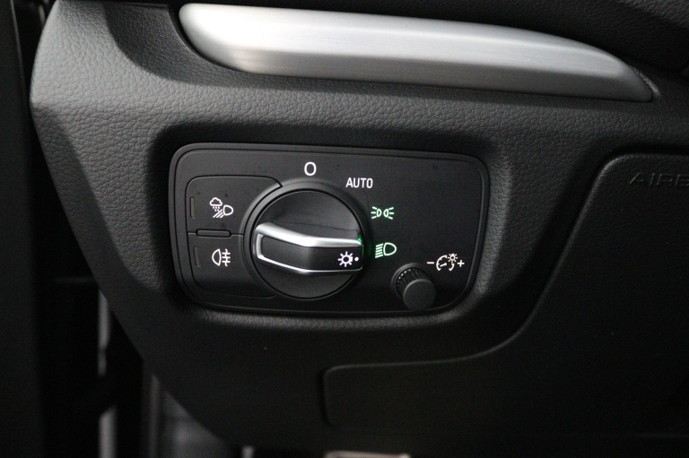 Audi A3 Sportback - 35 TFSI CoD Advance Sport 24