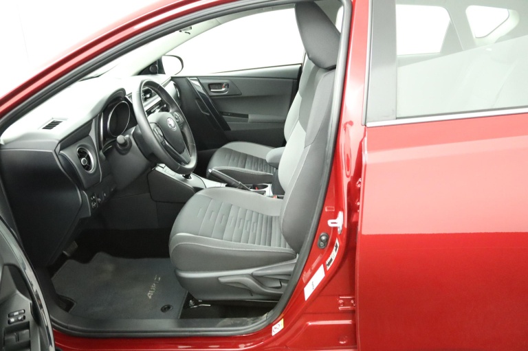 Toyota Auris - 1.8 Hybrid Aspiration Go 17