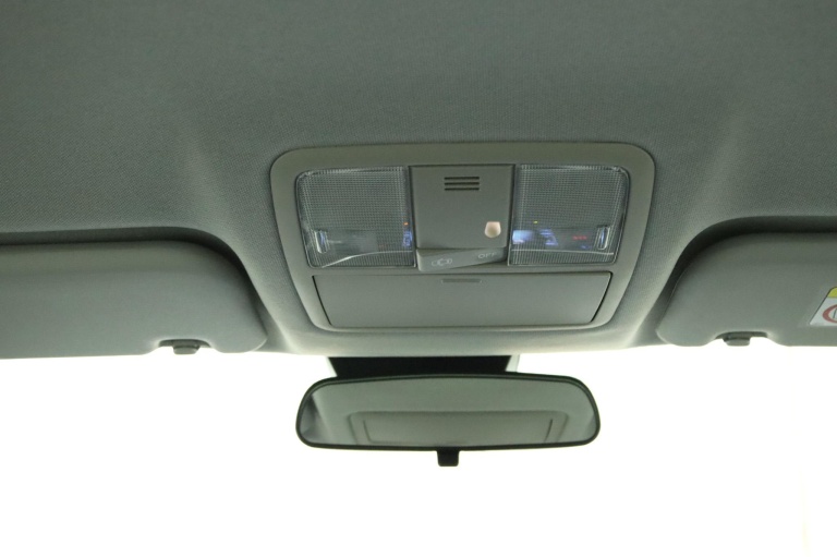 Toyota Auris - 1.8 Hybrid Aspiration Go 31