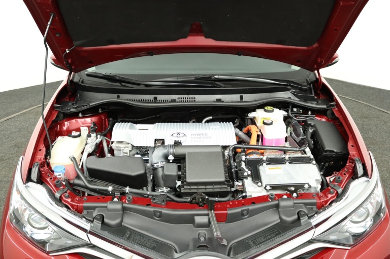 Toyota Auris - 1.8 Hybrid Aspiration Go 32