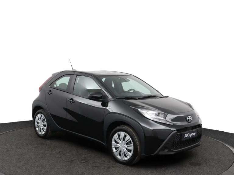 Toyota Aygo X - 1.0 VVT-i MT Play 31