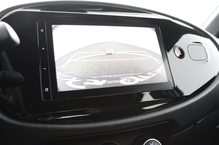 Toyota Aygo X - 1.0 VVT-i MT Play 7