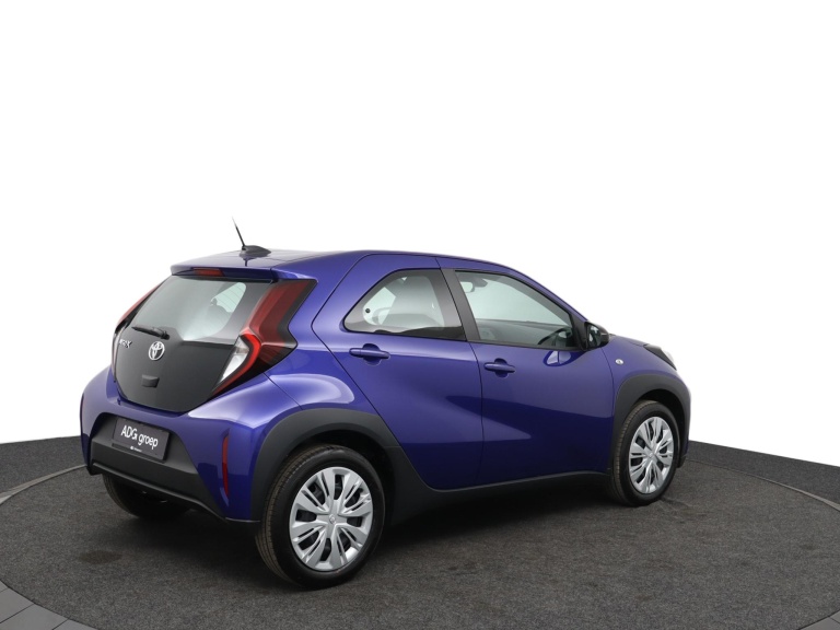 Toyota Aygo X - 1.0 VVT-i MT Play 2