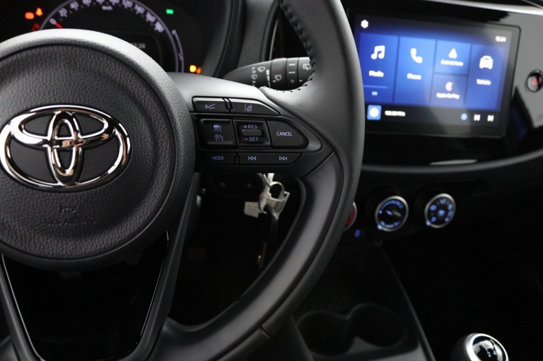 Toyota Aygo X - 1.0 VVT-i MT Play 21