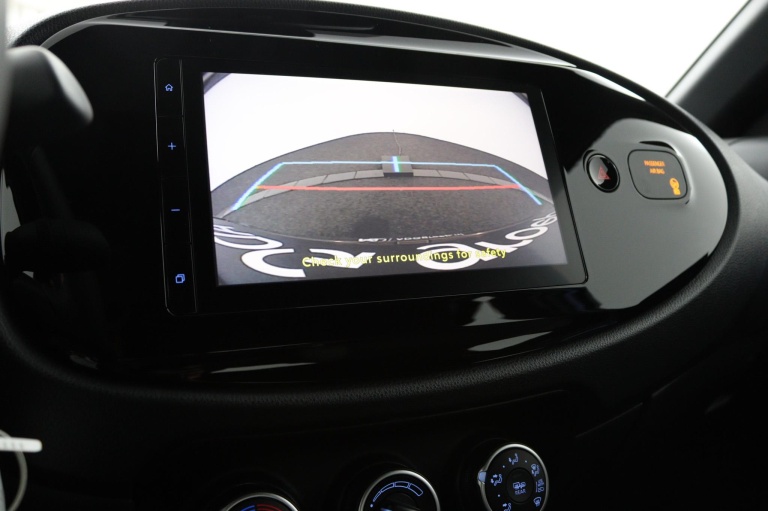 Toyota Aygo X - 1.0 VVT-i MT Play 9