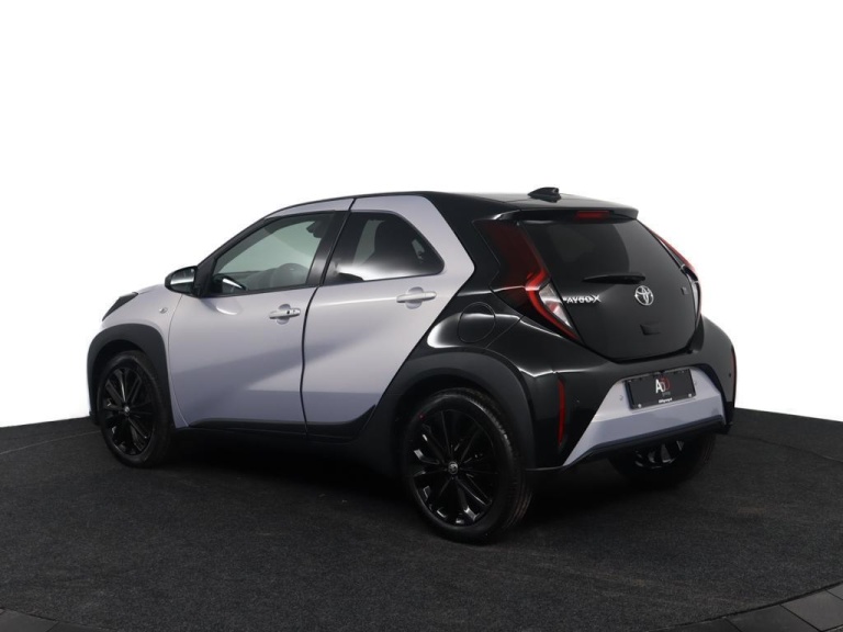 Toyota Aygo X - 1.0 VVT-i MT JBL 11