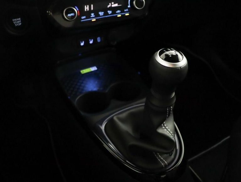 Toyota Aygo X - 1.0 VVT-i MT JBL 25