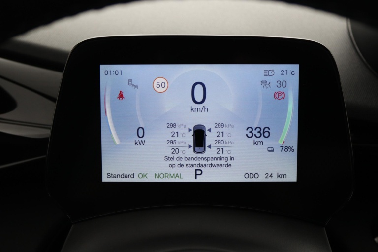 BYD DOLPHIN - Design 60.4 kWh 5