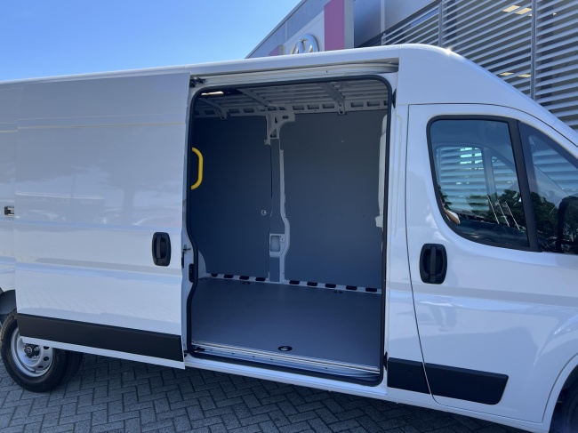 Toyota PROACE Max - 2.2 D-4D L3H2 3.5t Professional