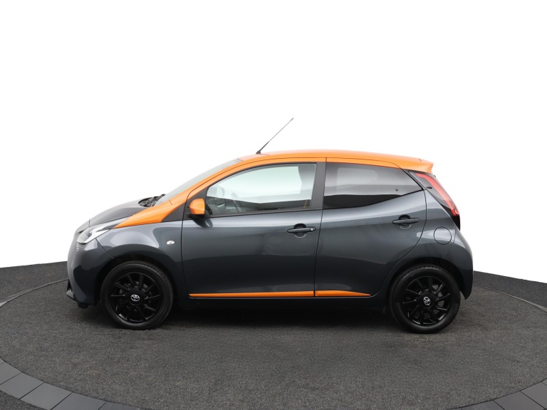 Toyota Aygo - 1.0 VVT-i x-JBL 3