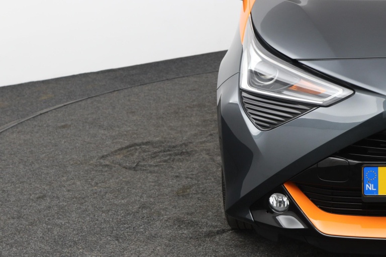 Toyota Aygo - 1.0 VVT-i x-JBL 36