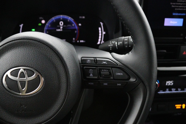 Toyota Yaris Cross - 1.5 Hybrid 115 First Edition 21