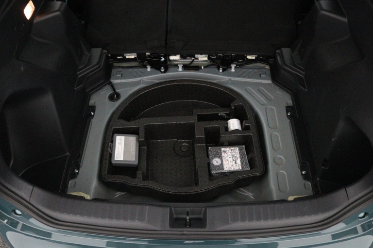 Toyota Yaris Cross - 1.5 Hybrid 115 First Edition 34