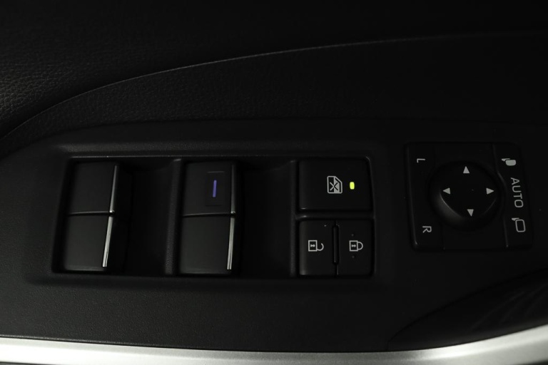 Toyota RAV4 - 2.5 Hybrid AWD Dynamic 28