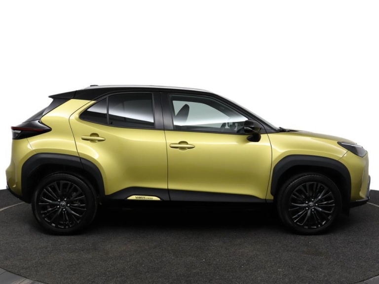 Toyota Yaris Cross - 1.5 Hybrid Adventure 13