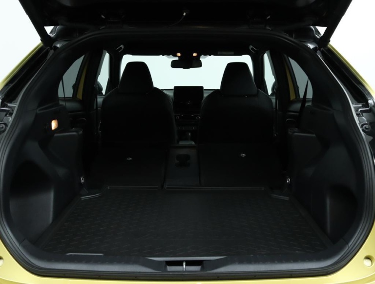 Toyota Yaris Cross - 1.5 Hybrid Adventure 25