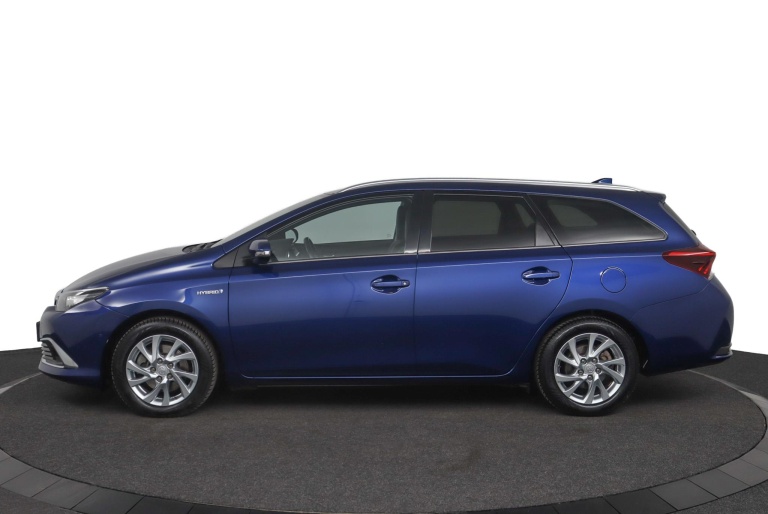 Toyota Auris Touring Sports - 1.8 Hybrid Executive 3