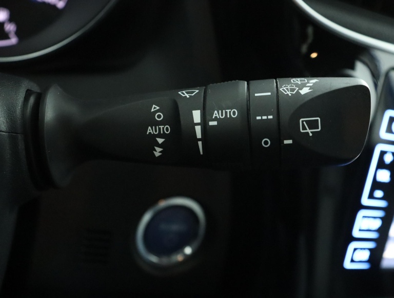 Toyota Auris Touring Sports - 1.8 Hybrid Executive 34