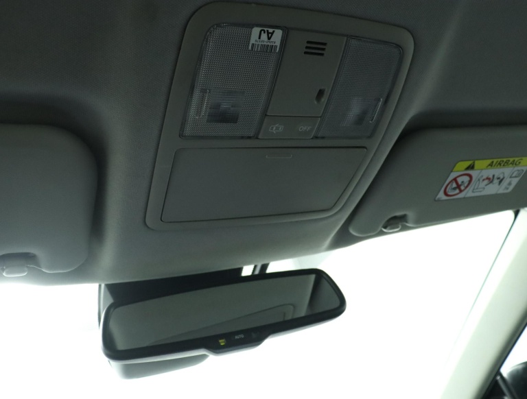 Toyota Auris Touring Sports - 1.8 Hybrid Executive 35