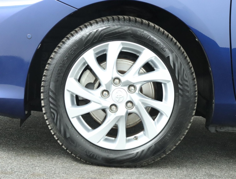 Toyota Auris Touring Sports - 1.8 Hybrid Executive 39