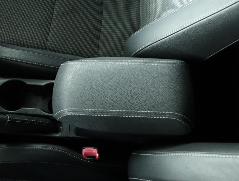 Toyota Auris Touring Sports - 1.8 Hybrid Executive 60
