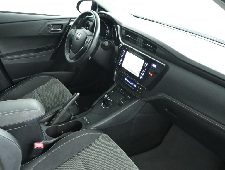 Toyota Auris Touring Sports - 1.8 Hybrid Executive 65