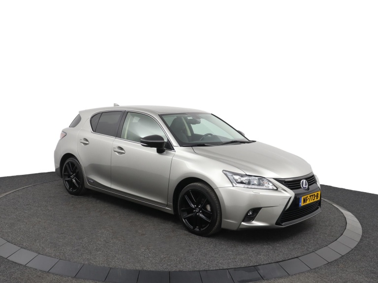 Lexus CT - 200h Sport Edition 14