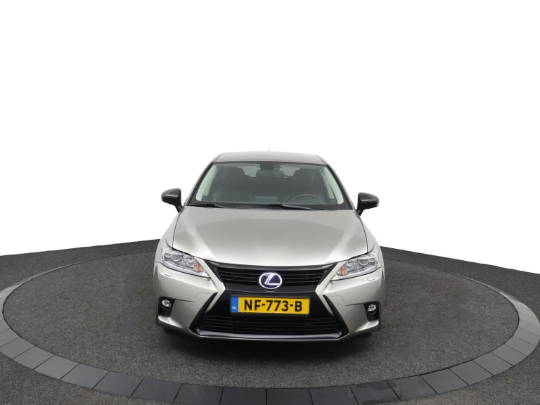 Lexus CT - 200h Sport Edition 16
