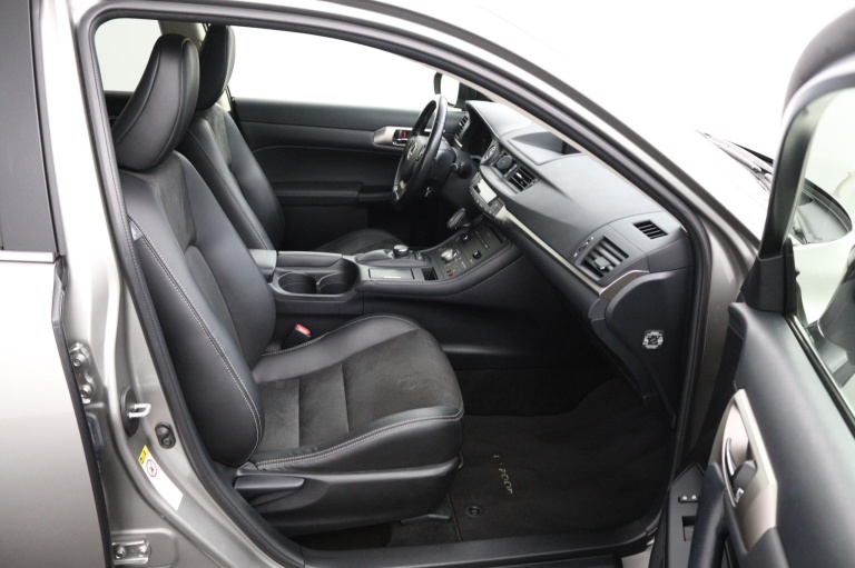Lexus CT - 200h Sport Edition 21