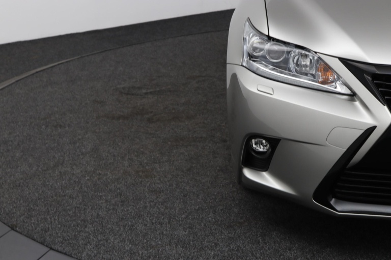 Lexus CT - 200h Sport Edition 36