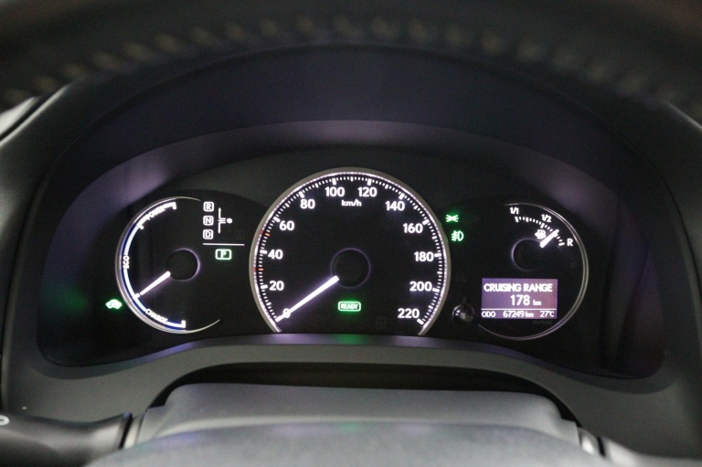 Lexus CT - 200h Sport Edition 6