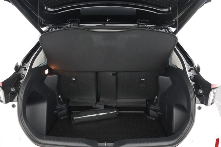 Toyota Yaris Cross - 1.5 Hybrid Adventure Limited 23