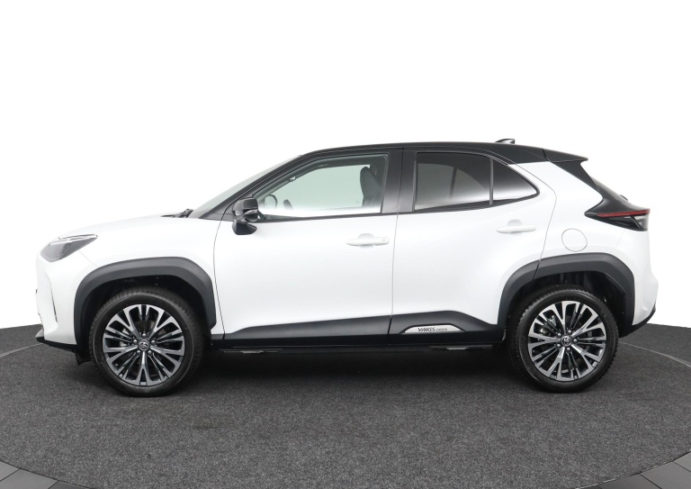 Toyota Yaris Cross - 1.5 Hybrid Adventure Limited 3