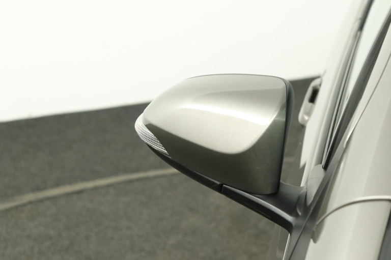 Toyota Yaris - 1.3 VVT-i Business Plus 36