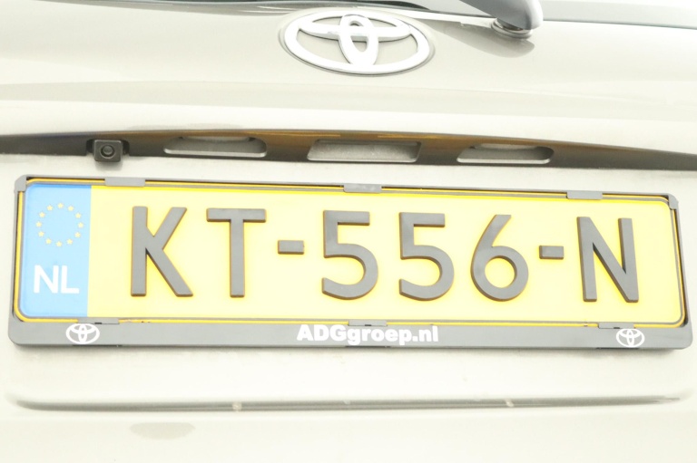 Toyota Yaris - 1.3 VVT-i Business Plus 37
