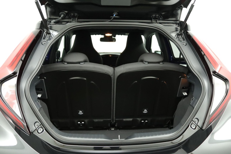 Toyota Aygo X - 1.0 VVT-i MT Pulse 24