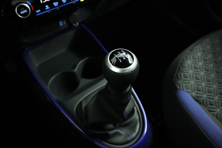 Toyota Aygo X - 1.0 VVT-i MT Pulse 27